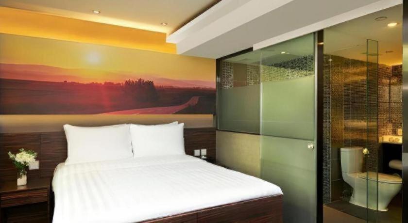Hotel J Link Hong Kong